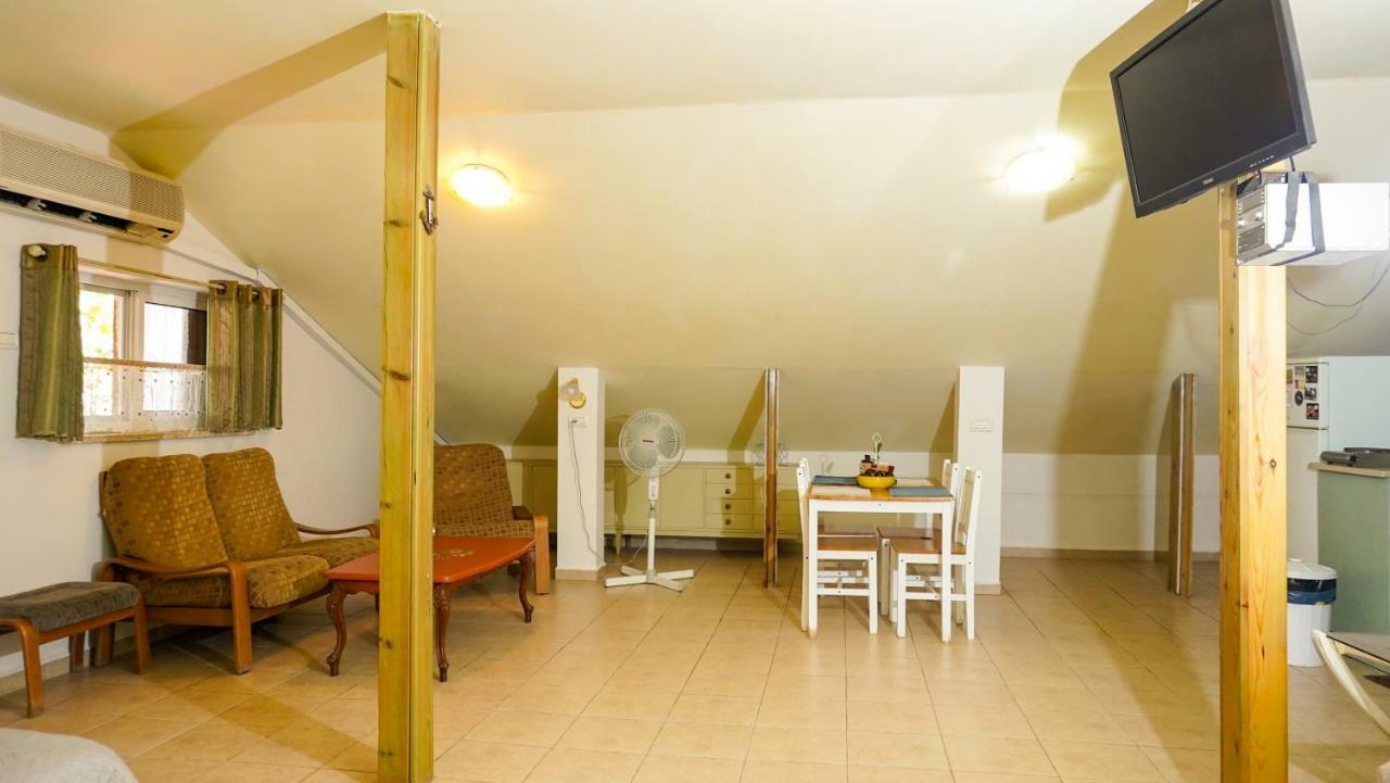 Brush And Wind Villa Hagoshrim Bagian luar foto